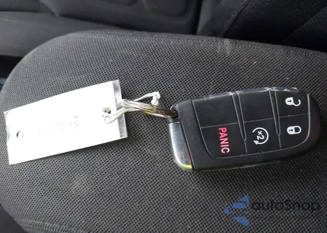 2019 Jeep Renegade Latitude Fwd from USA, damaged, VIN ZACNJABB6KPK32569